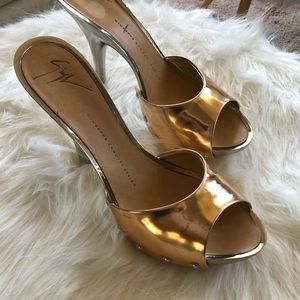 Giuseppe Zanotti Gold Mules.